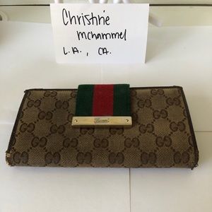 💯 authentic GUCCI wallet